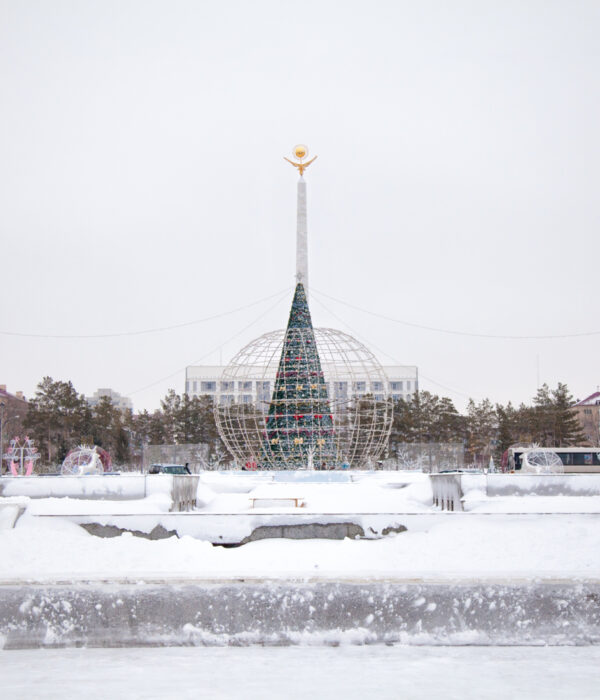 Юля Абзалтдинова. Караганда. 40х50