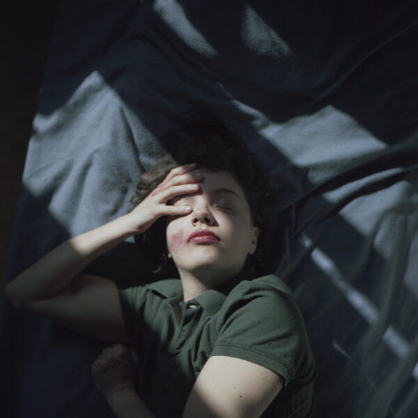 Алена Каханович. Еще не проснулась. 40х40