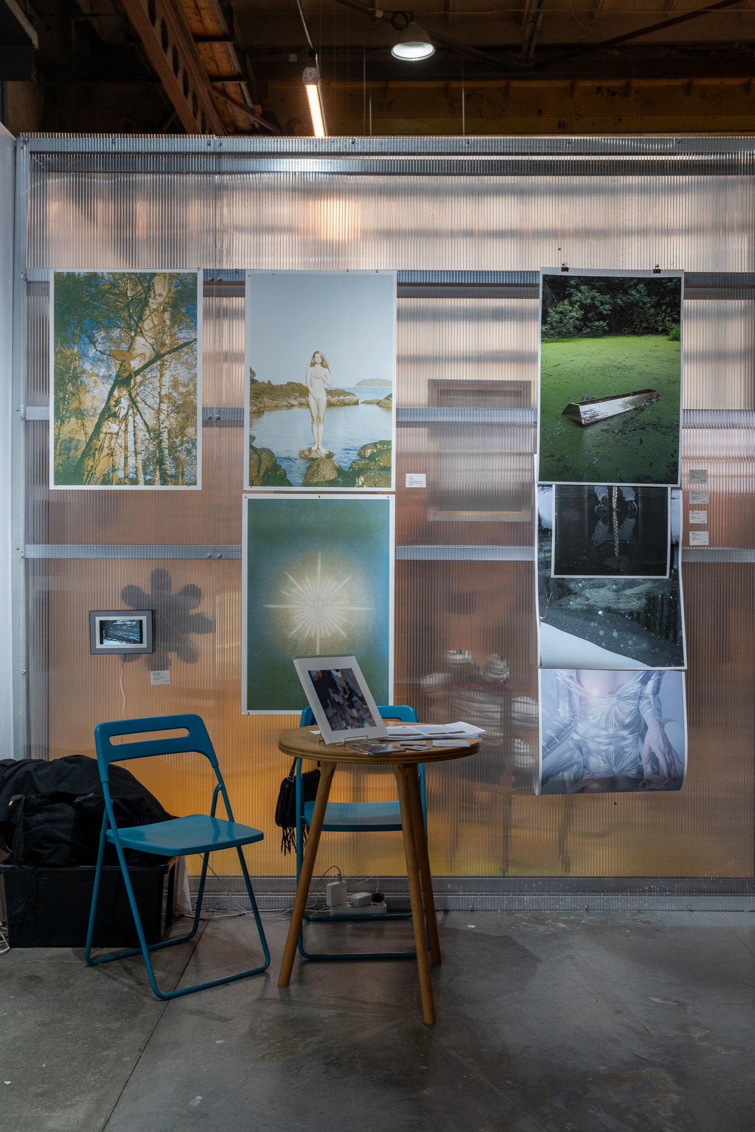 Катя Янова. "Говорят, вселенная всегда звучит, но мы её не слышим, потому что рождены в ней" II, 55x80 — изображение 5