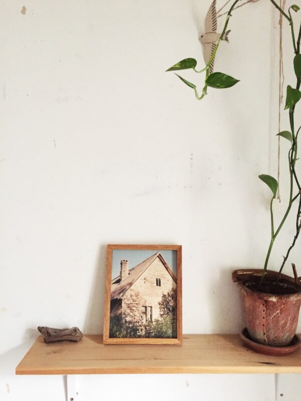 Екатерина Лукошкова. House by the Riverside. 20x25