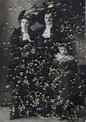 Юлия Бориссова. Running To The Edge I. 18x24